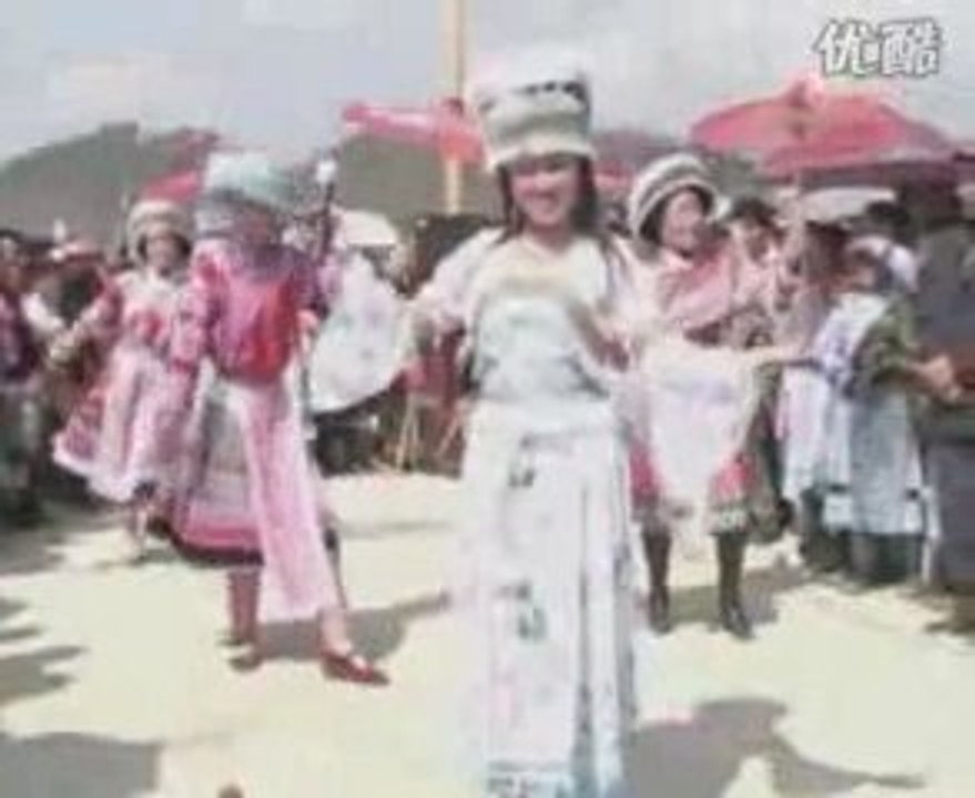 王丽假如你是一朵花 Lig Vaj: Ua Lub Neej Hmoob Kho Siab Khuav