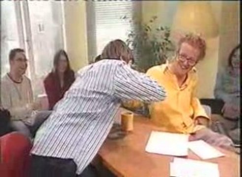 Noel Gallagher on TFI FRIDAY with Chris Evan (Part 2)