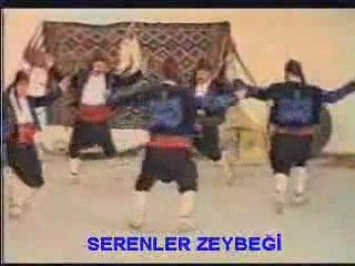 Halk Oyunları Erkek Grubu