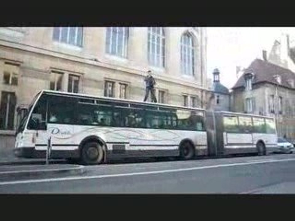 Il y a d'autres façons de prendre le bus...