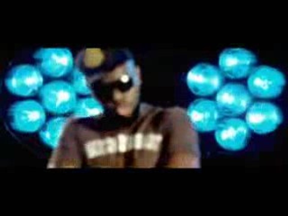 Sexion D'Assaut - T'es bête ou quoi (Ong Bak 2 Vers)