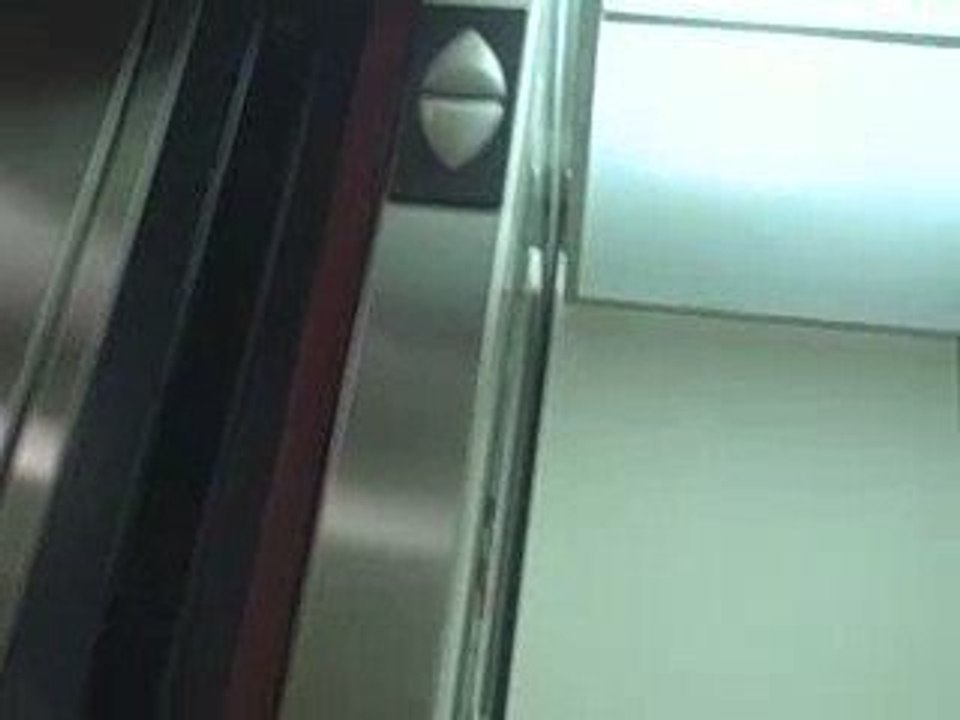 Otis Hydraulic Elevator at CD Madison WI