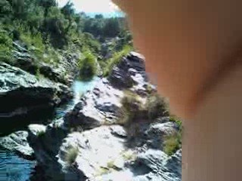 moi entrin de sauter a fontanone o moin 10m de haut