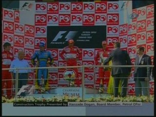 Felipe Massa Sıralama Turlarında Kaza Yaptı