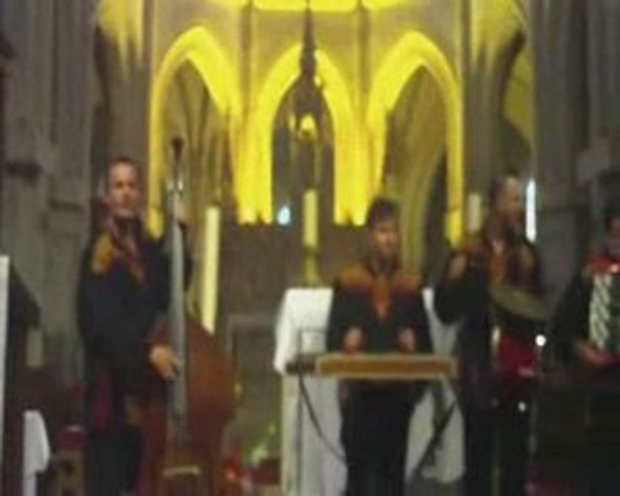 promenade chez les tziganes.....