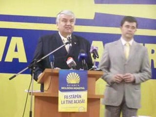 Conferinta de presa pe final de campanie a lui S. Urechean