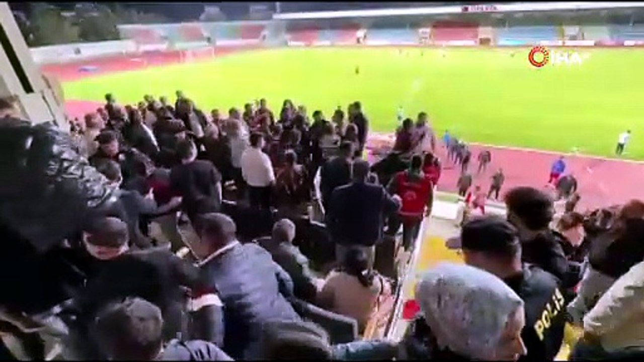 Play-off maçında tansiyon yükseldi, protokol tribününde kavga çıktı | Ajansspor | IHA