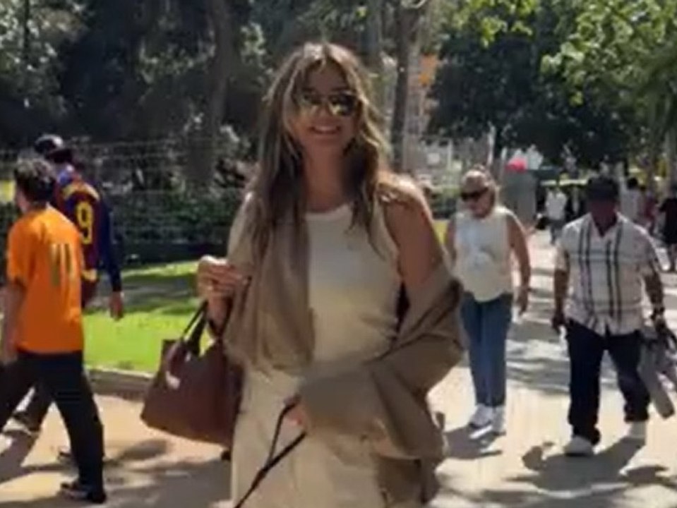 Heidi klum genießt spanien-urlaub trotz muskelfaserriss