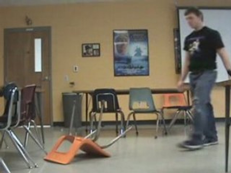 s'assoir avec classe