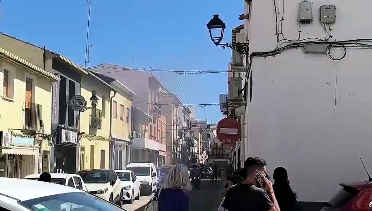 Incendio en la calle quevedo en Dénia