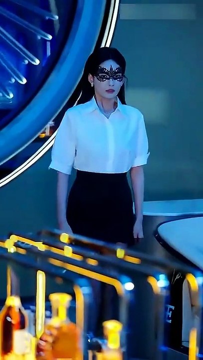 Cinderella_Deliberately_Tries_To_Get_Close_To_CEO,_But_Her_Scheme_Is_Exposed..._#shorts(480p)
