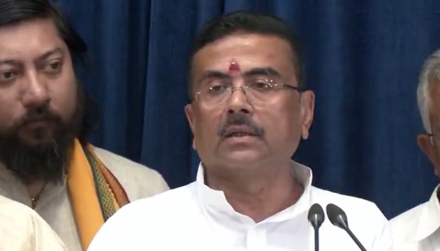 West Bengal CM Suvendu Adhikari Takes Strong Action | Land Transfer to BSF for Border Fencing Begins