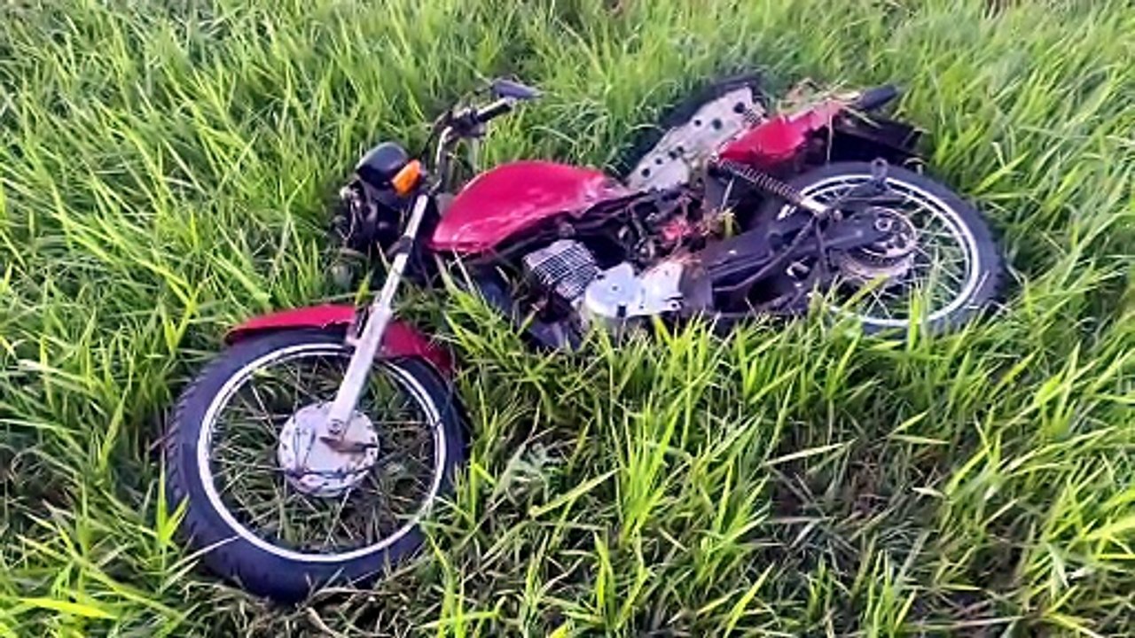Motociclista sofre fratura exposta após colisão com carro na PR-323