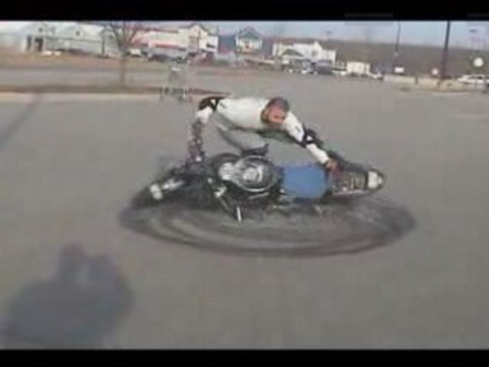 stunt moto