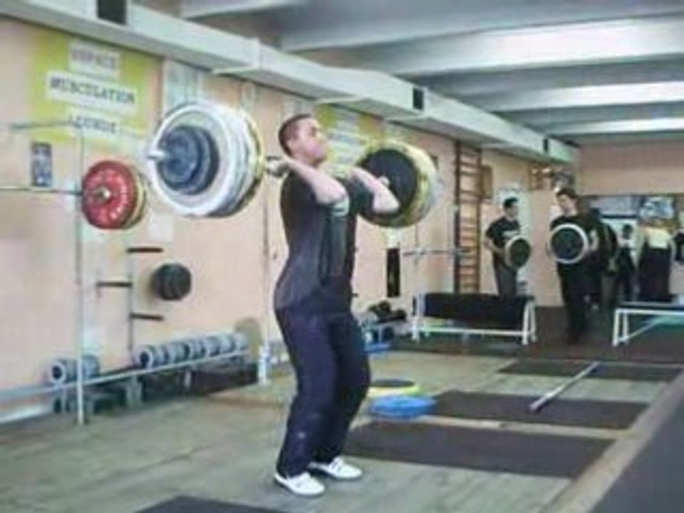 Romain 105 kg épaulé et jeté le28.04.08
