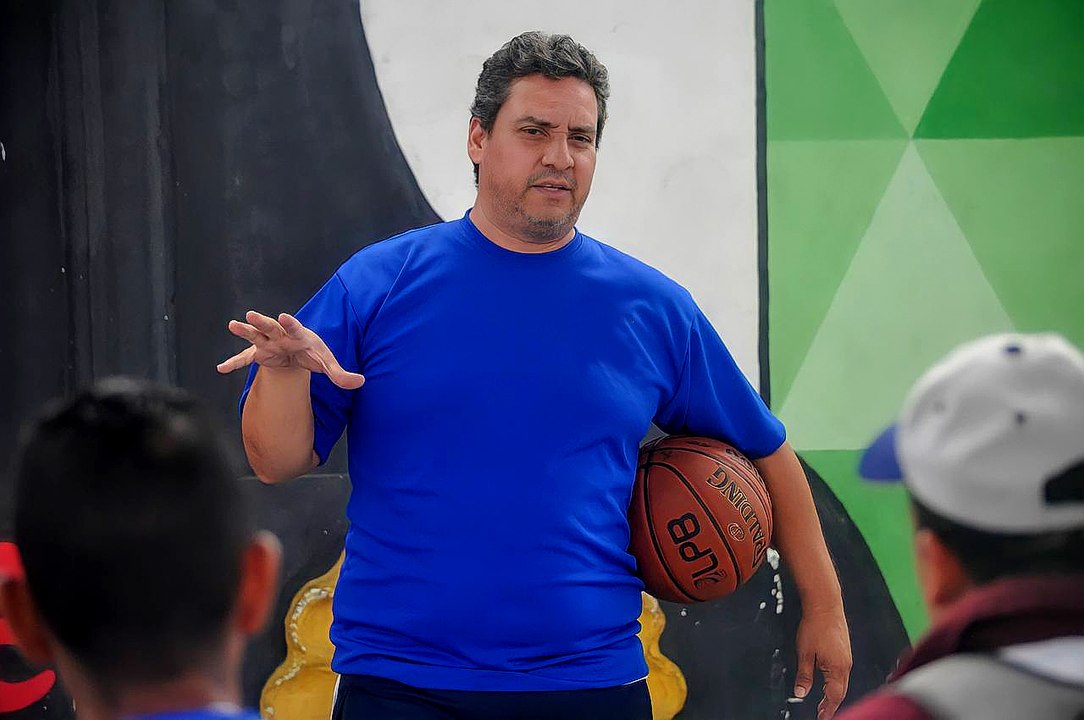 Tácticas y unidad de equipo: La estrategia de Alfredo Madrid