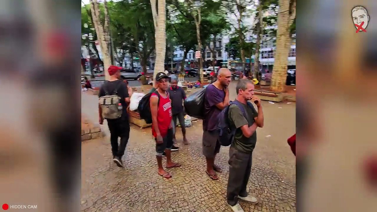 CRAC0CRAC0LANDIA: LA CAPITAL MUNDIAL DEL CR4CK 🇧🇷 (perros me atacan en plena calle)LANDIA： LA CAPITAL MUNDIAL DEL CR4CK 🇧🇷 (perros me atacan en plena calle)