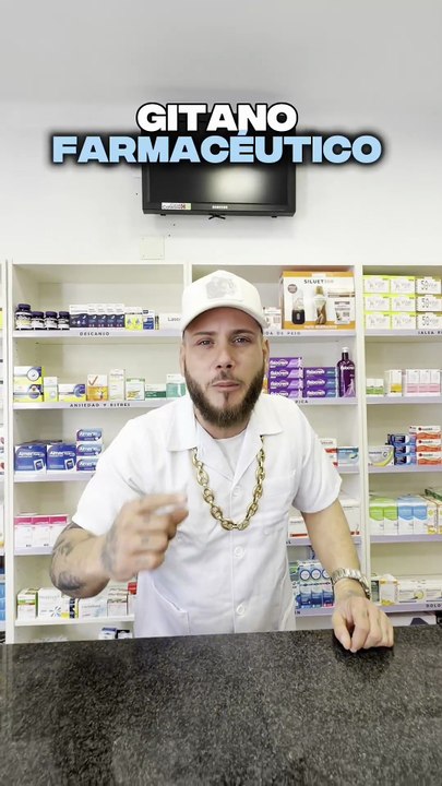 GITANO FARMACÉUTICO 👨‍⚕️ #gitanos  #farmaceuticos  #lavidadeungitano  #España  #viral  #humorviral