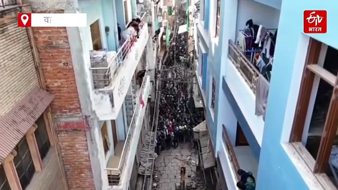 बनारस की दालमंडी में मकान में आग लगाने वाले पर...