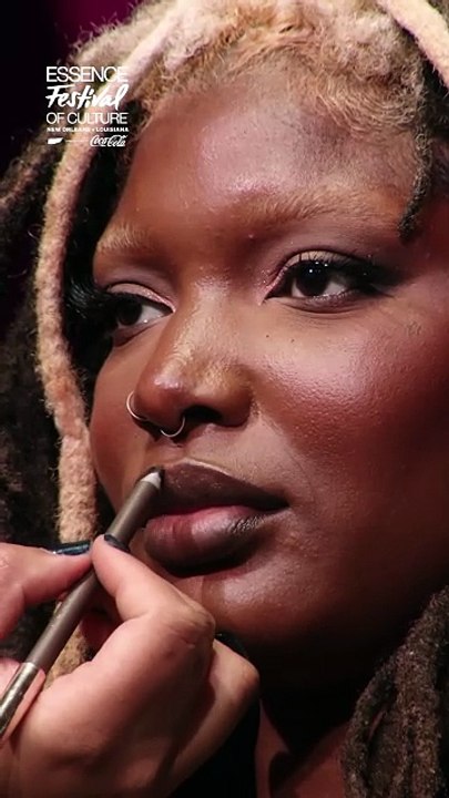 Masterclass Demo: Date Night Glam with your fav...