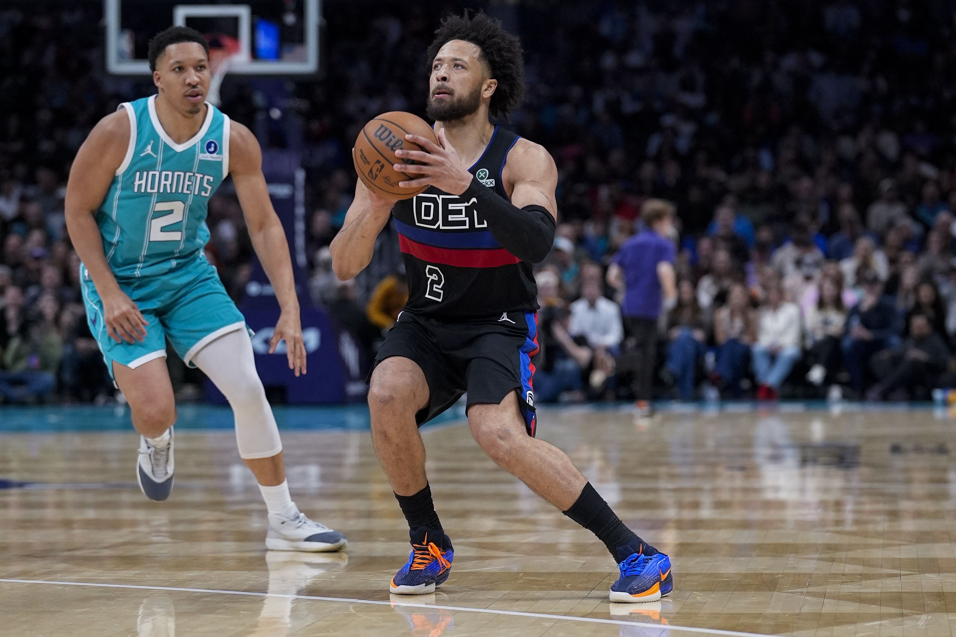 NBA : Detroit remporte un duel sous haute tension à Charlotte