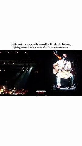 Arijit Singh shared the stage with Anoushka Shankar in Kolkata; sound, soul, and silence in between. ❤️  #glamsham #arijitsingh #anoushkashankar #kolkataconcert #livemusic  {glamsham, arijit singh, anoushka shankar, kolkata concert, live music}