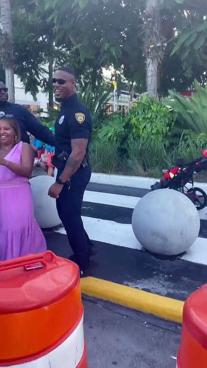 The Miami Police...🇺🇸😍