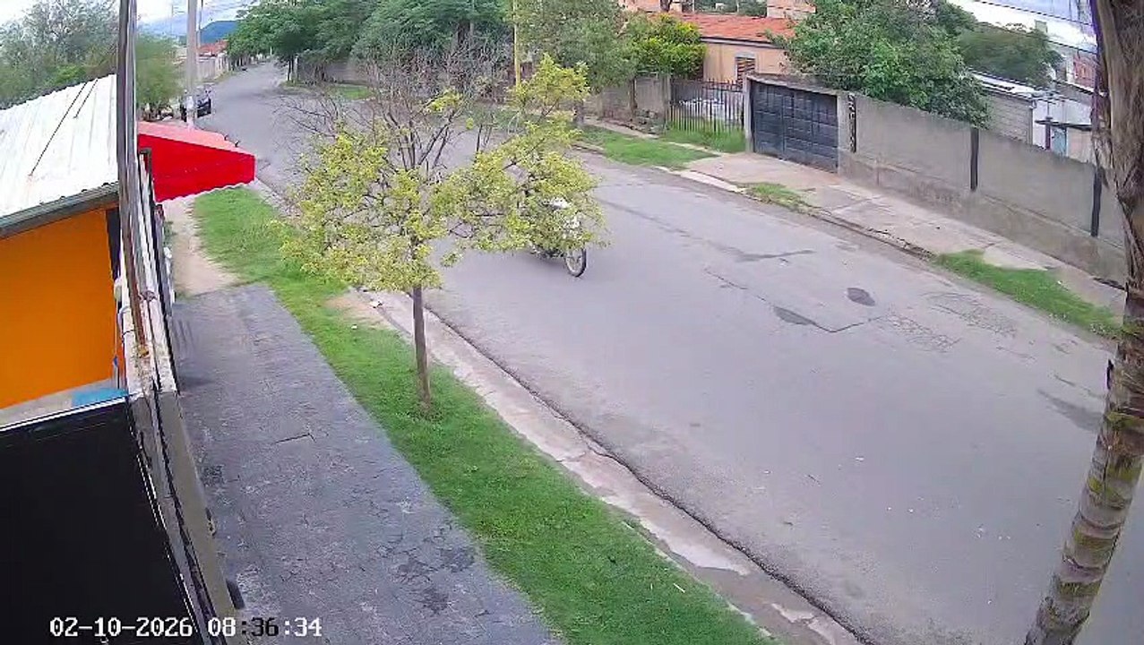 vuelco en el norte de la capital.mp4