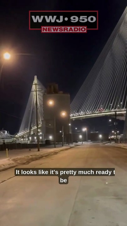 Trump threatens to block opening of new bridge to Canada