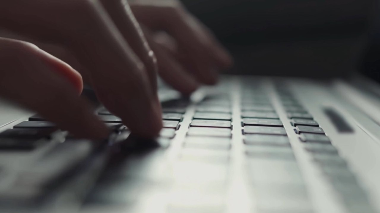 Staying alert to AI scams this Safer Internet Day