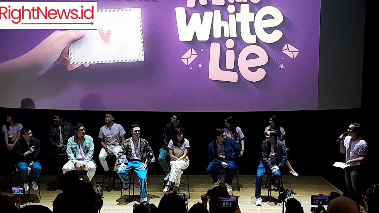 A Little White Lie akan hadir di MaxStream