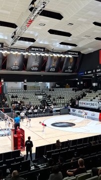 Maç Başı - Beşiktaş v Zeren Spor - Vodafone Sultanlar Ligi 21. Hafta