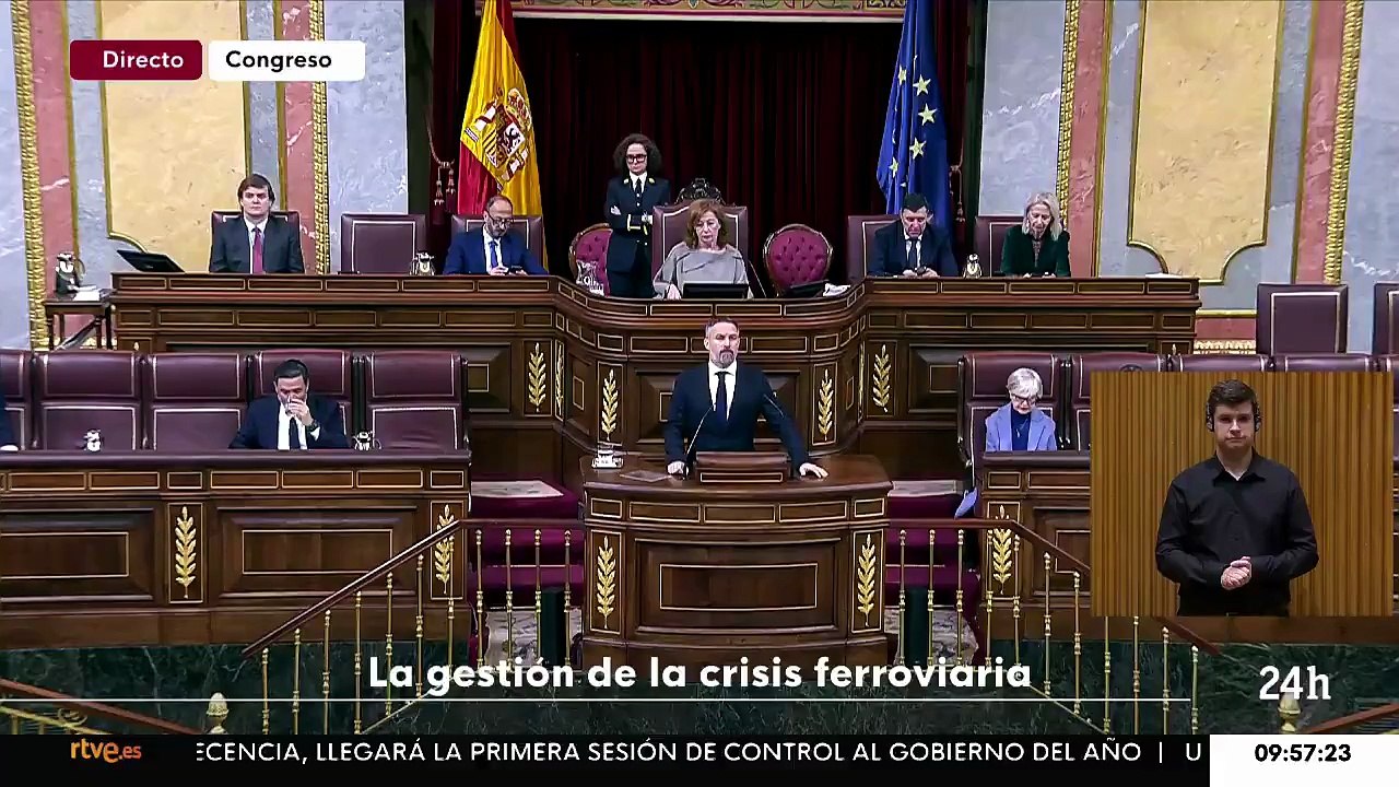 Santiago Abascal (VOX) sopapea a Pedro Sánchez por su impostura con Adamuz: "En TikTok no se le vio compungido"