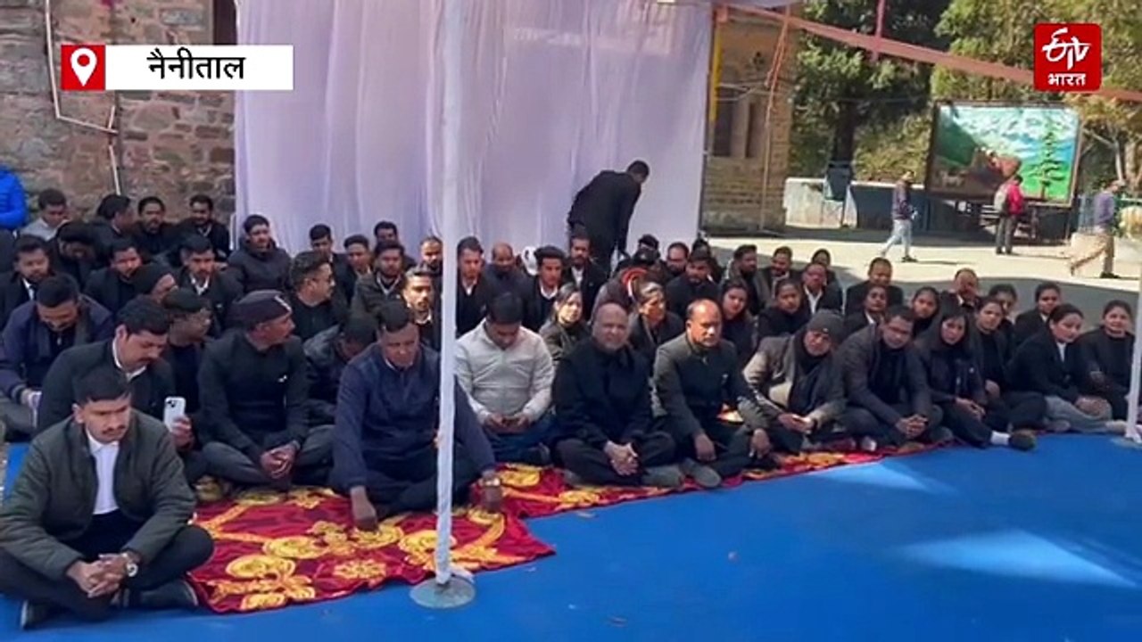 नैनीताल में जिला प्रशासन के खिलाफ वकीलों का हल्ला बोल, अनिश्चितकालीन हड़ताल की दी चेतावनी, जानिए क्यों?