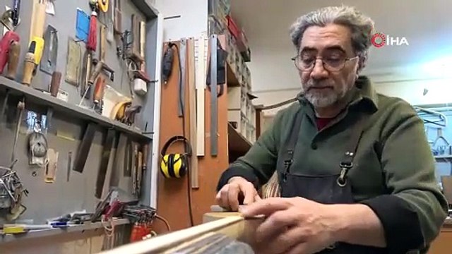 Van'da el emeğiyle üretilen bağlamalar birçok ülkeye gönderiliyor