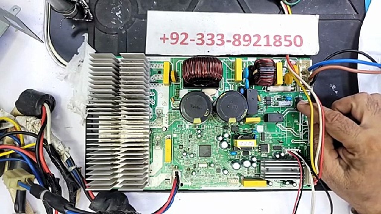 #1015 Midea Dc inverter ac E1P4 P1error outdoor pcb inverter all pcb world,s best repairing center