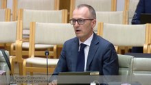 Matt Canavan accuses RBA governer of "gaslighting" public