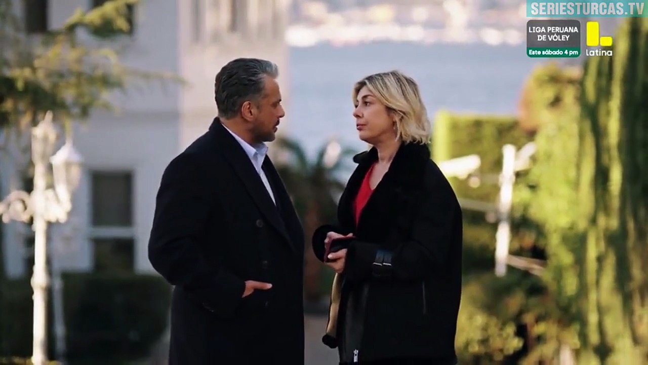 El fin de la paciencia de Ferit | Cap. 355 | Martín Pescador | Yalı Çapkını