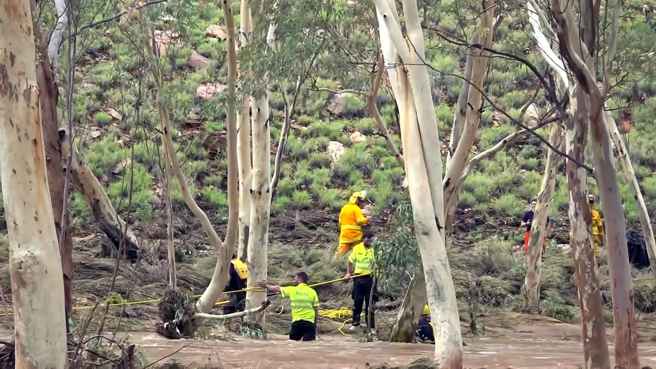 Multiple people rescued from floodwaters across Alice Springs