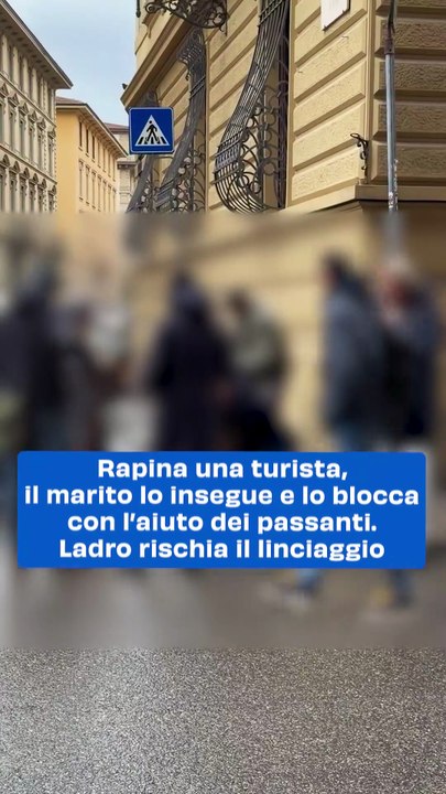 Rapina una turista, il marito lo insegue e lo blocca con l’aiuto dei passanti. Ladro rischia il linciaggio