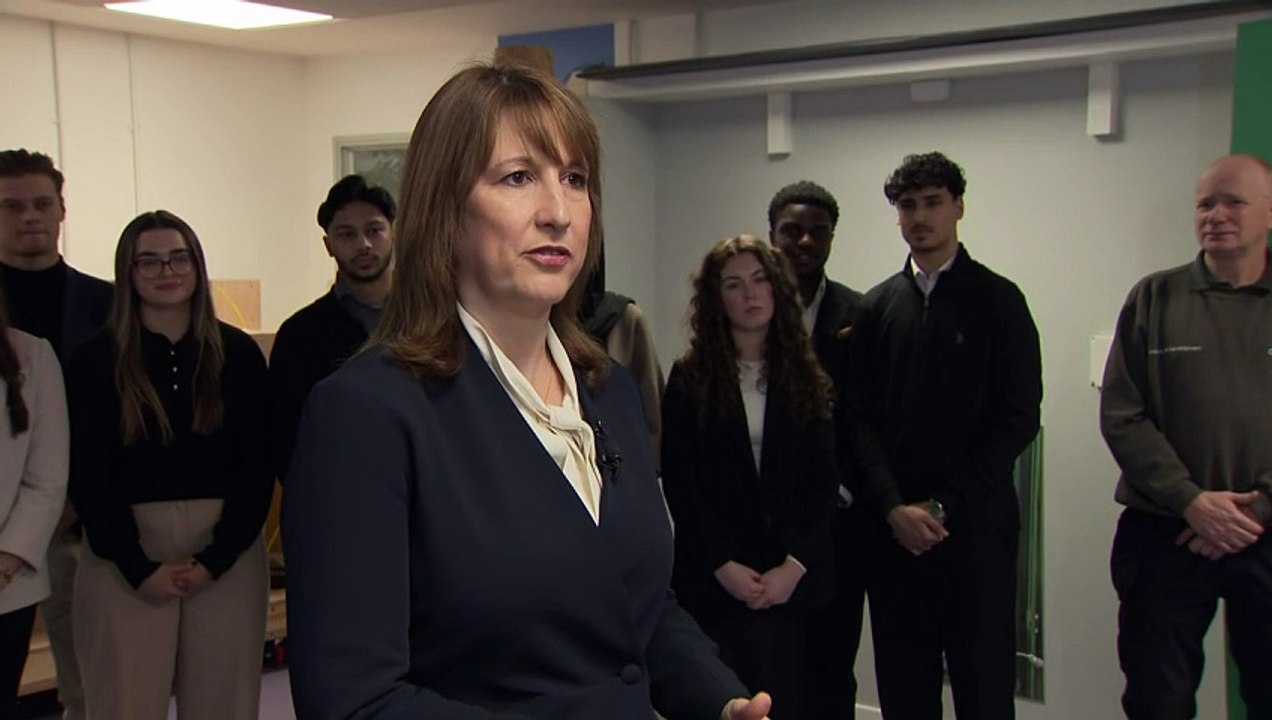 Chancellor defends latest GDP figures