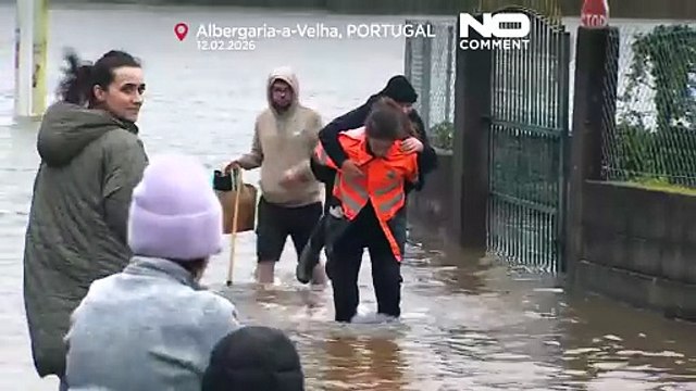 أمطار غزيرة تضرب البرتغال وتتسبب في فيضانات وإجلاء سكان وانهيار طريق سريع