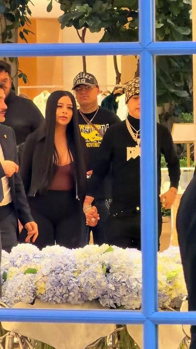 Cris MJ goes shopping with her partner in Paris