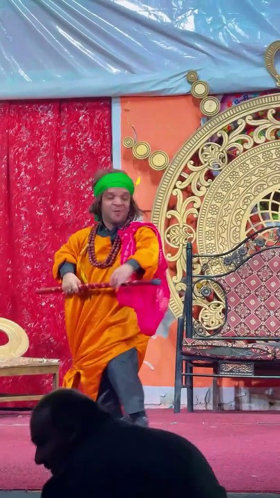 Comedian Sajad Jugno Super Funny Entry Performance ✨😂 #Comedian #SajadJugno #SuperFunny #EntryPerformance #ComedyClub #StandUpComedy #FunnyMoments #LaughOutLoud #ComedicGenius #ComedyShow #Hilarious #InstantJoy #Entertainment #LOL #FunnyVideos #ComedyPer