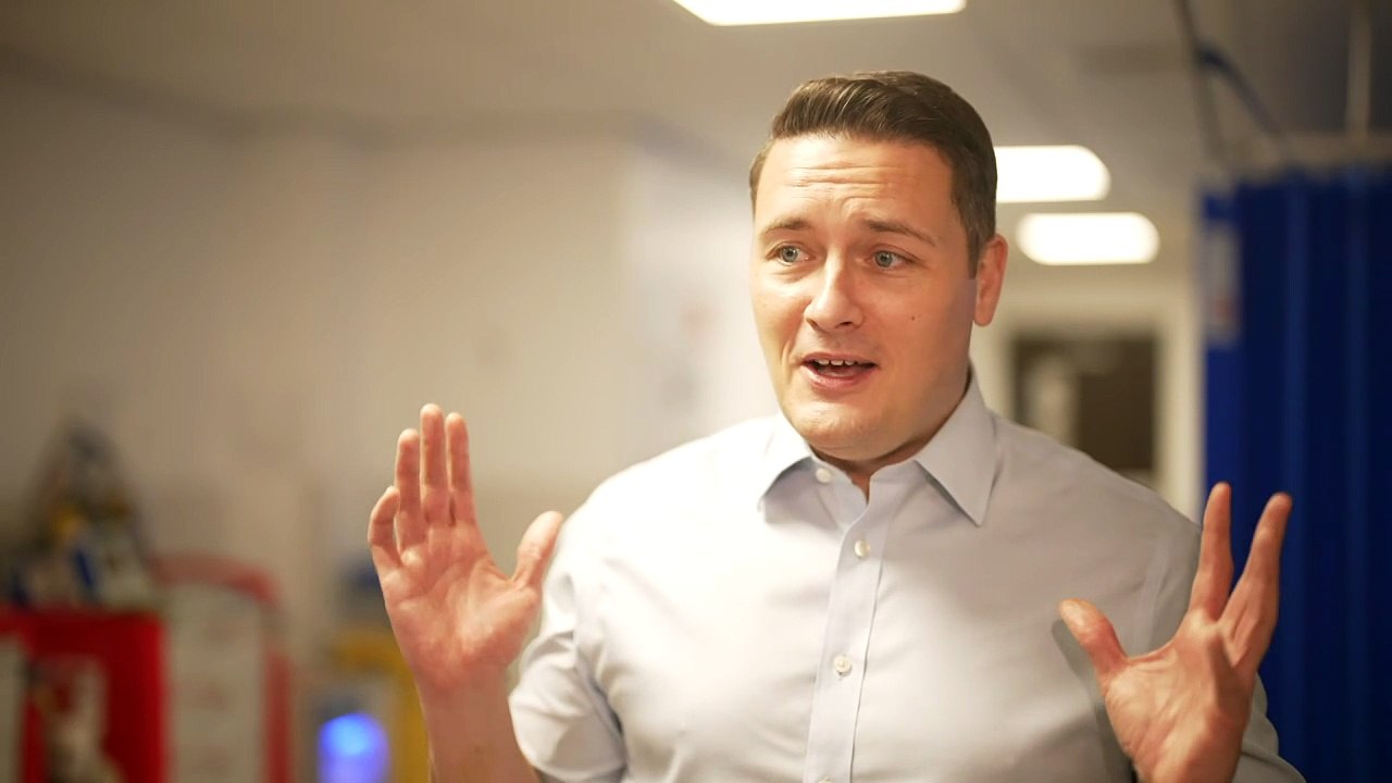 Wes Streeting hails progress in NHS waiting lists