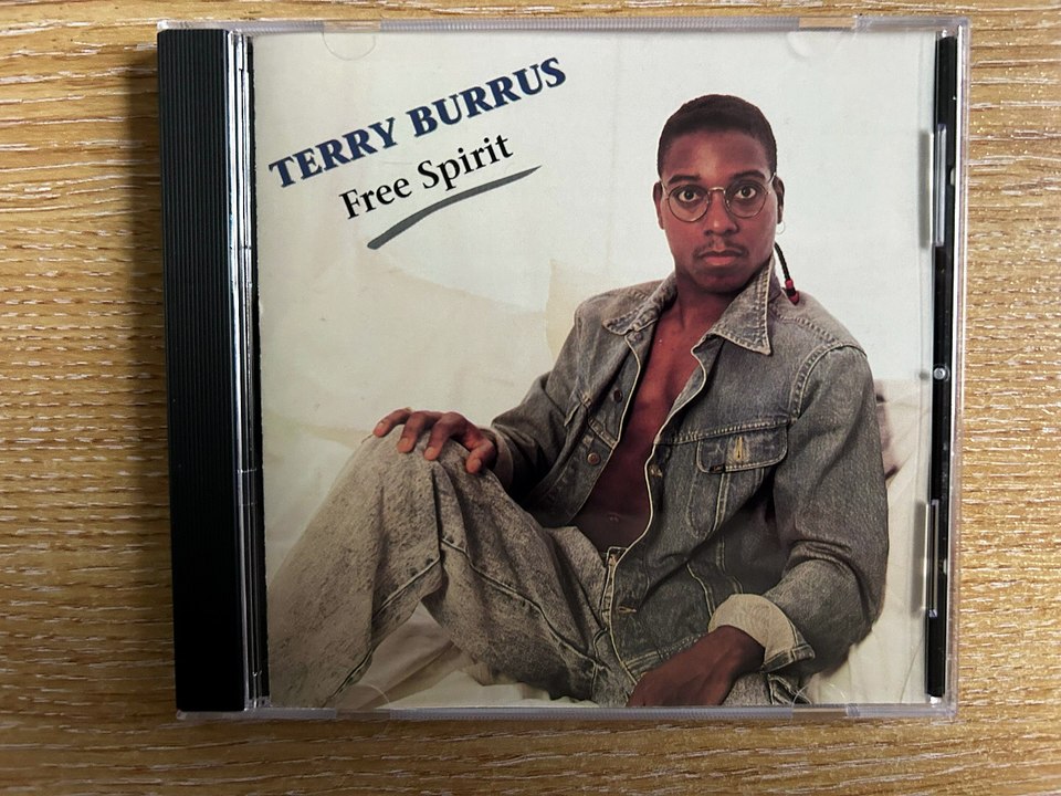 Terry Burrus - Hold On To Me