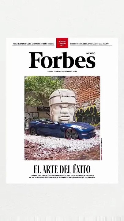 🥂🖼️ Una noche para brindar por la creatividad.Durante el lanzamiento de Forbes México Arts, St