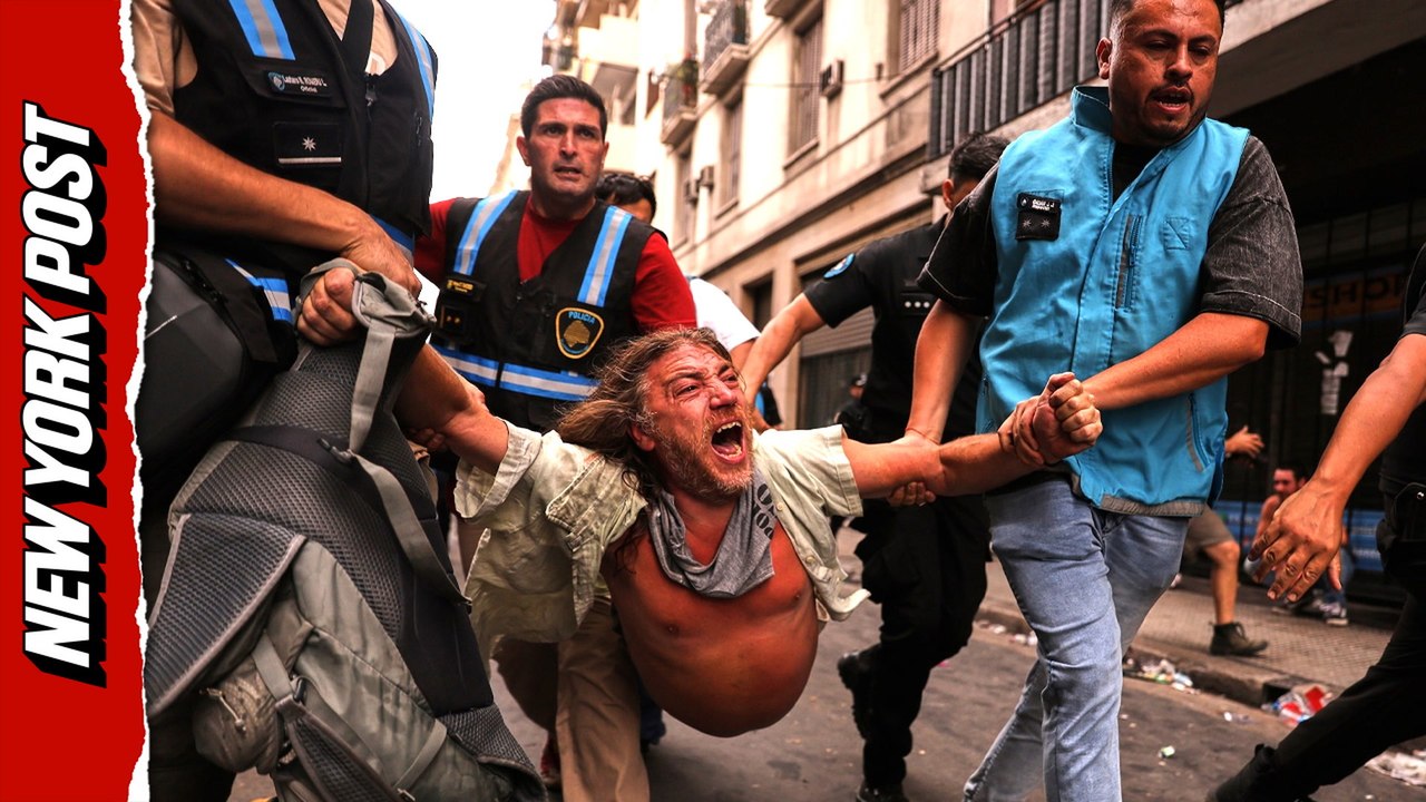 Explosive clashes in Argentina as police fire tear gas at labor reform protesters