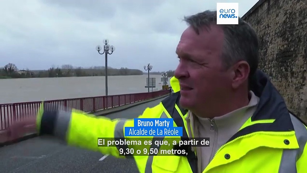 La borrasca Nils golpea España con alerta roja, vuelos cancelados, rachas de 162 km/h e inundaciones
