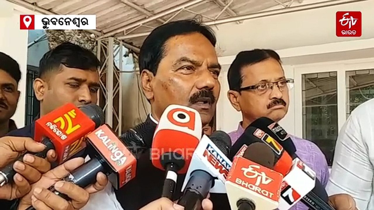 ଧାନ କିଣା ସମସ୍ୟାକୁ ନେଇ ବିଜେପି-ବିଜେଡି ମୁହାଁମୁହିଁ: ଅତ୍ୟଧିକ ଚାଷର ଦ୍ବାହିଦେଲେ ମନ୍ତ୍ରୀ, ବିଜେଡିର କଟାକ୍ଷ